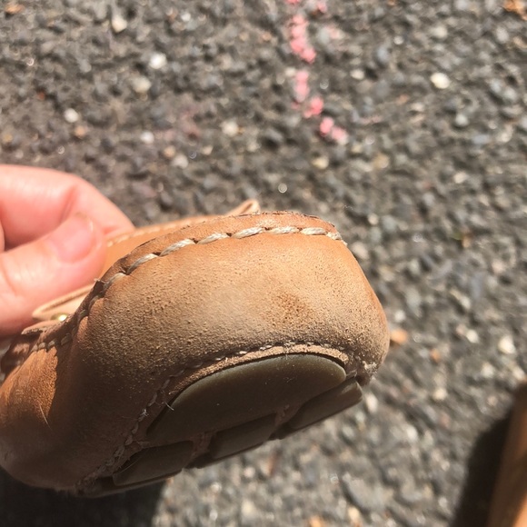 Tan Clarks women’s shoes - Picture 8 of 10